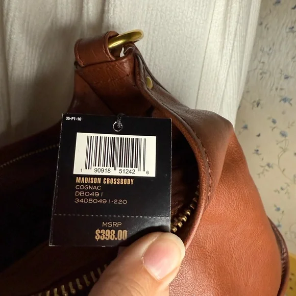 FRYE NWT Madison crossbody purse bag in cognac brown leather gold hardware - Picture 7 of 8